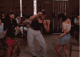 51795c596f67c03afccf19d838a73a385a36297bb7e58b6aa57c1bf59d65a2e2.gif
