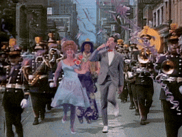 9b1865052fd66c1dfa3f63bf3d73d8ed48527d627559e7ff5e4c3eea2b497fe7.gif