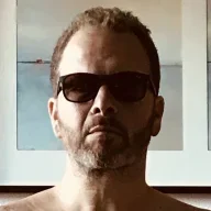 J_theblokeshirt